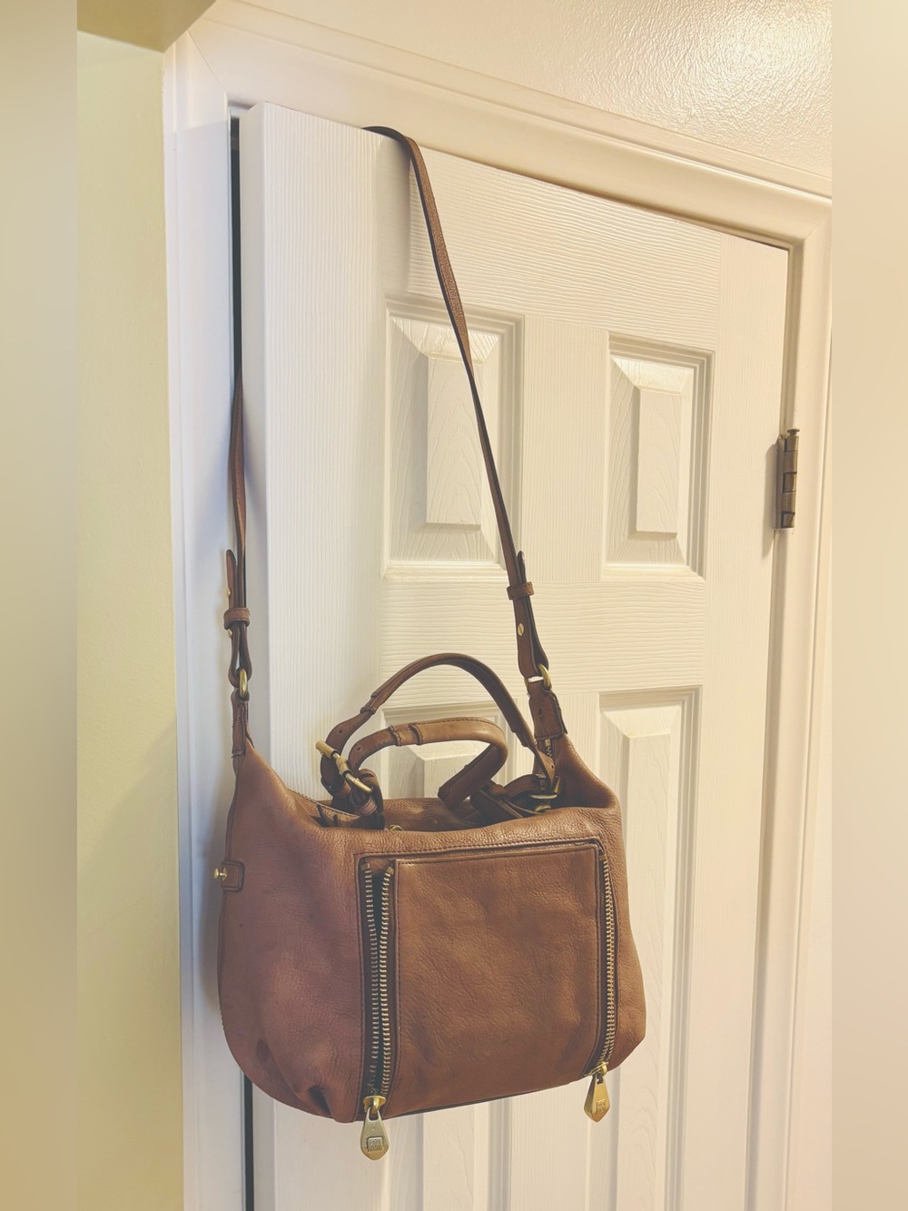 Pour La Victoire Brown Leather Logo Interior Crossbody